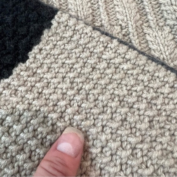 Neiman Marcus Cashmere Oversized Sweater Patchwork Size Large - Picture 10 of 14